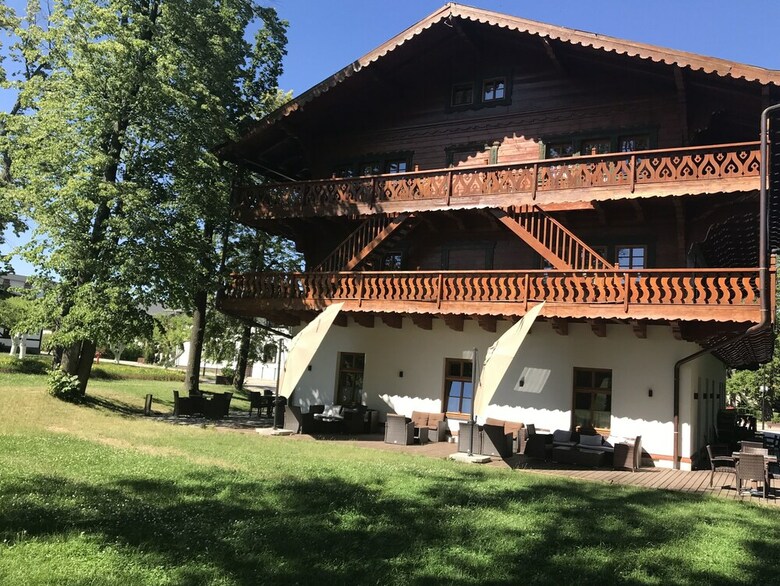 Dworzysko Hotel & Restaurant