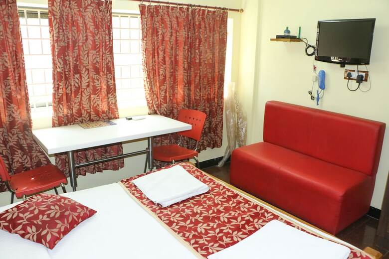 Hotel Ulo Sai Jayanth Guest House