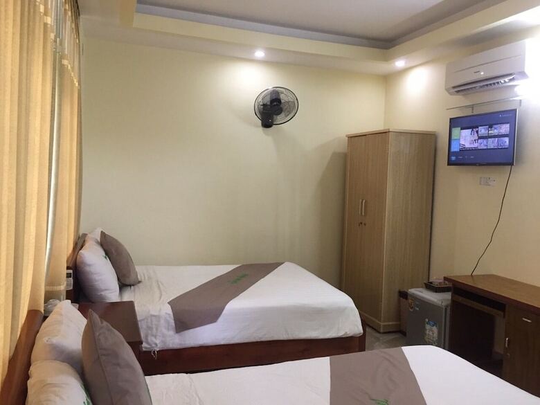 Green Hotel