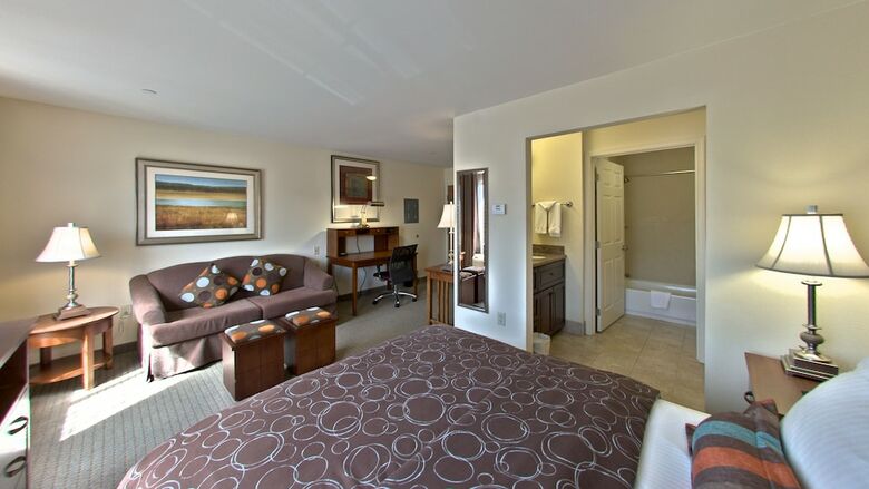 Hotel Staybridge Suites East Stroudsburg - Poconos