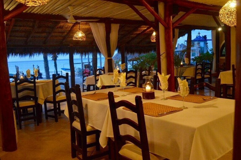 Amait� Beach Hotel