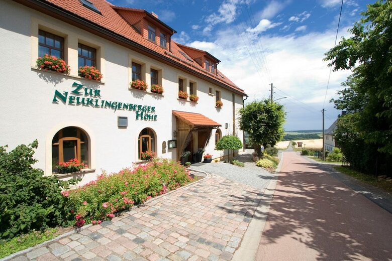 Hotel Neue H�he