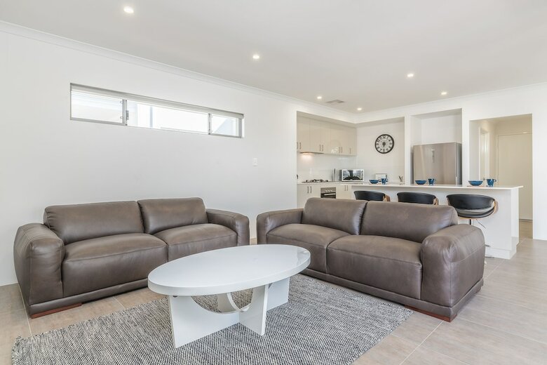 Karrinyup Waters House Rentals