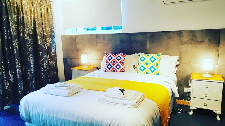 Apartamentos Applebay Guest House