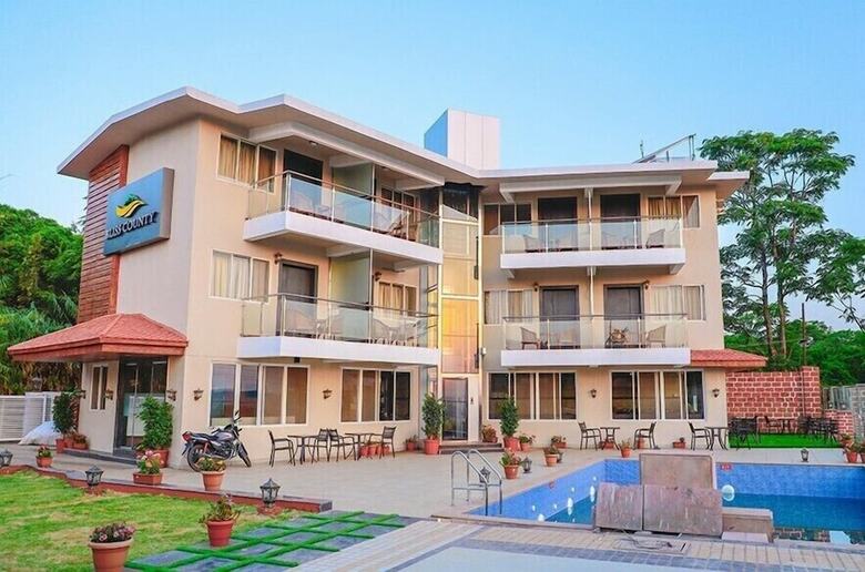 Hotel Bliss County Resort