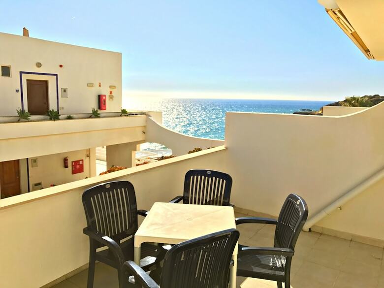 Aparthotel Borda D'agua
