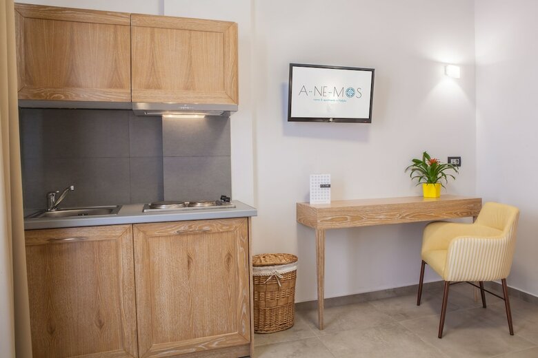 Hotel Anemos Rooms & Apartments