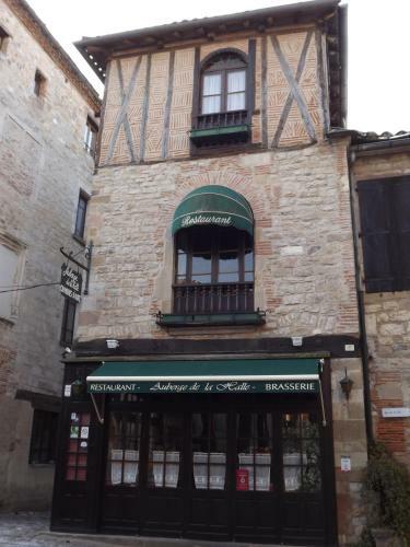 Hostal Auberge De La Halle