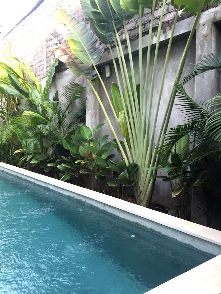 Hotel Kubu Kenak Guesthouse