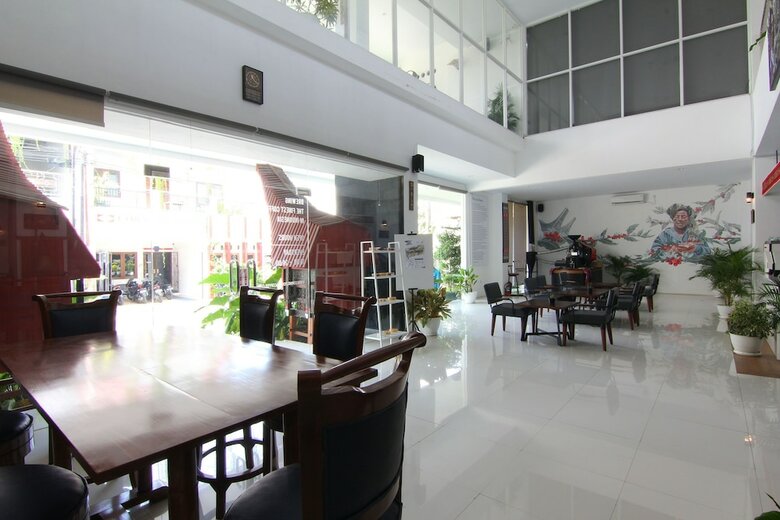 Hotel Cornel Coffee And Stay