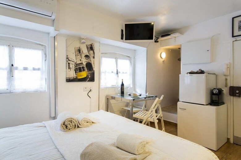 Apartamentos Alfama For Two Studio Rentexperience