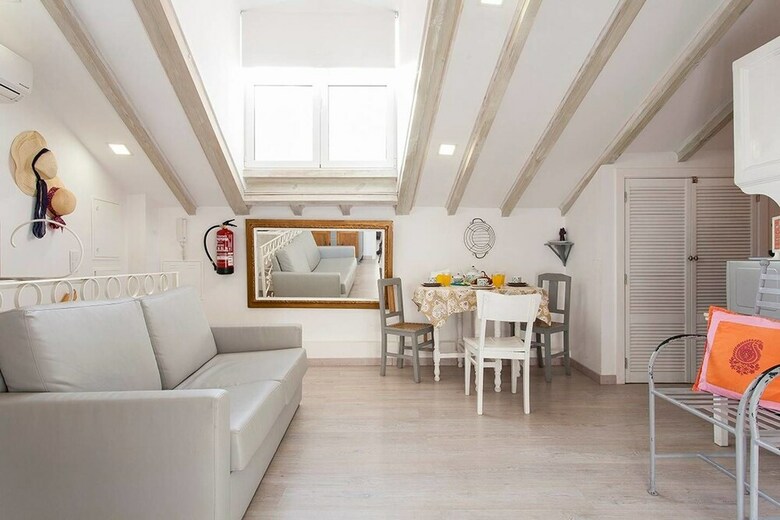 Alfama 35 II Apartment Rentexperience