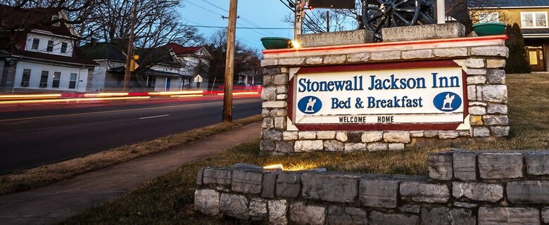 Stonewall Jackson Inn Bed And Breakfast