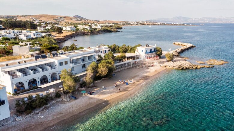 Hotel To Kyma