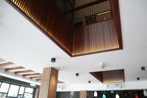 Roxy Hotel Padungan