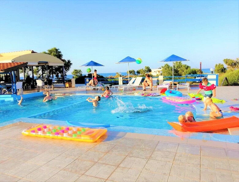 Aparthotel Zorbas Beach Village Hotel