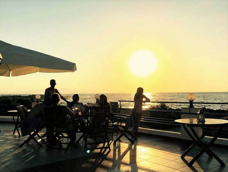 Aparthotel Zorbas Beach Village Hotel