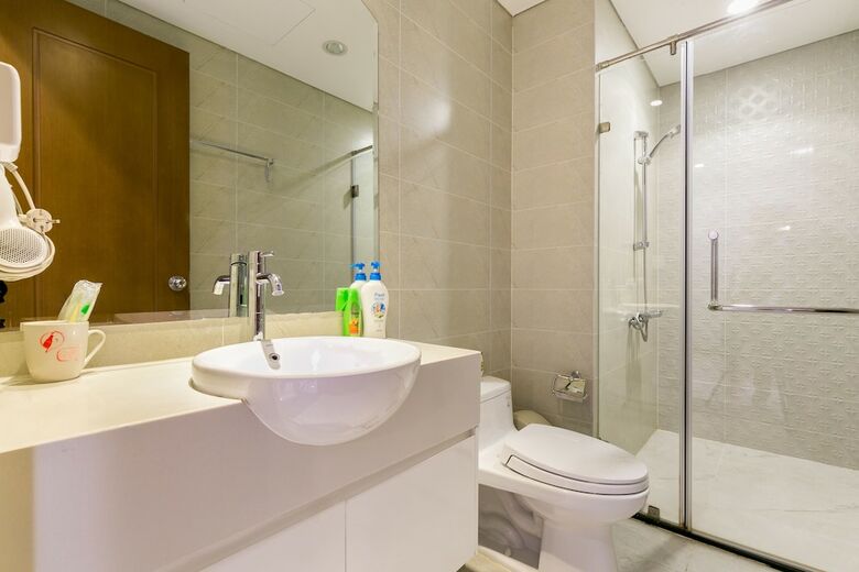 Aparthotel Justay Millennium Riverside