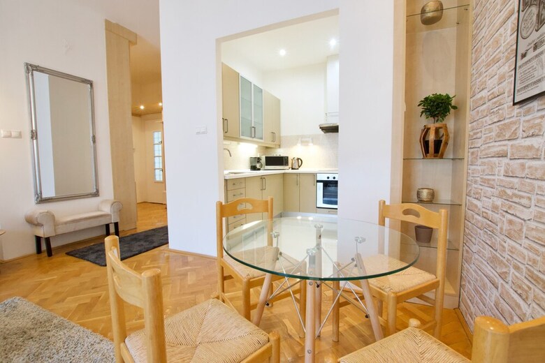 Standard Apartment By Hi5 - Mad�ch Imre 1