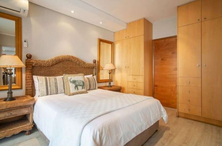 2 Bedroom Lido Apartment Sea Point