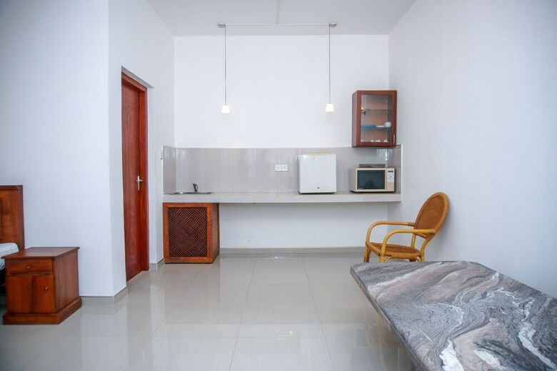 Oyo 328 Machan Lanka Hotel
