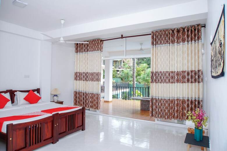Oyo 328 Machan Lanka Hotel
