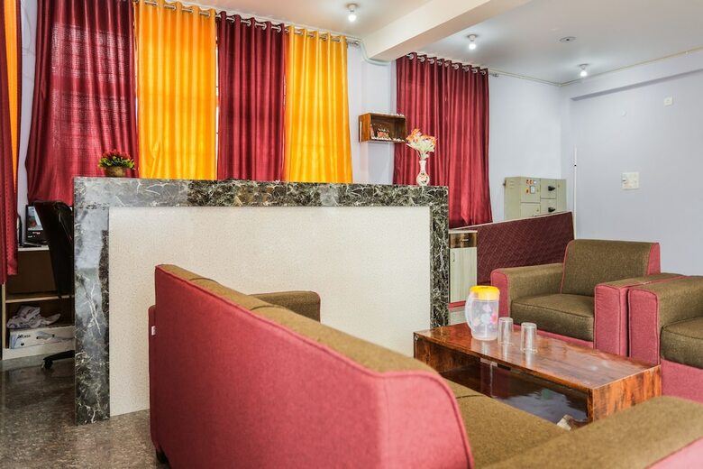 Hotel Oyo 43512 Bijaya Palace
