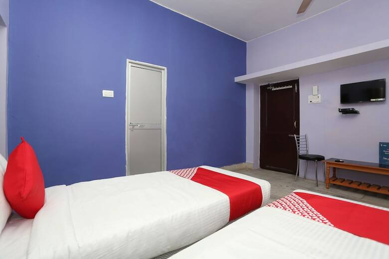Oyo 27914 Hotel Lord Buddha