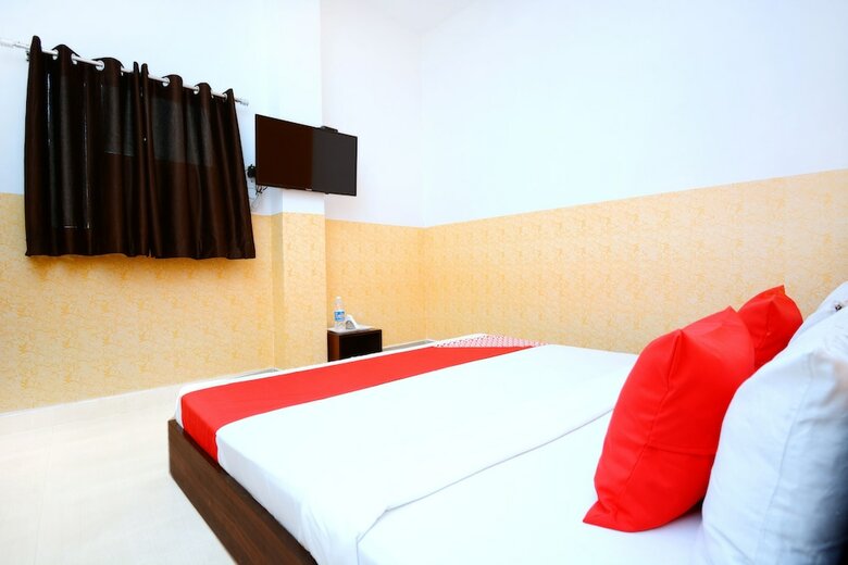 Oyo 36908 Hotel Park View