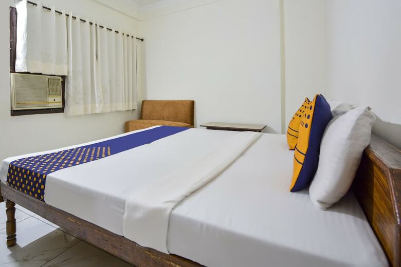 Spot On 39952 Hotel Silverton