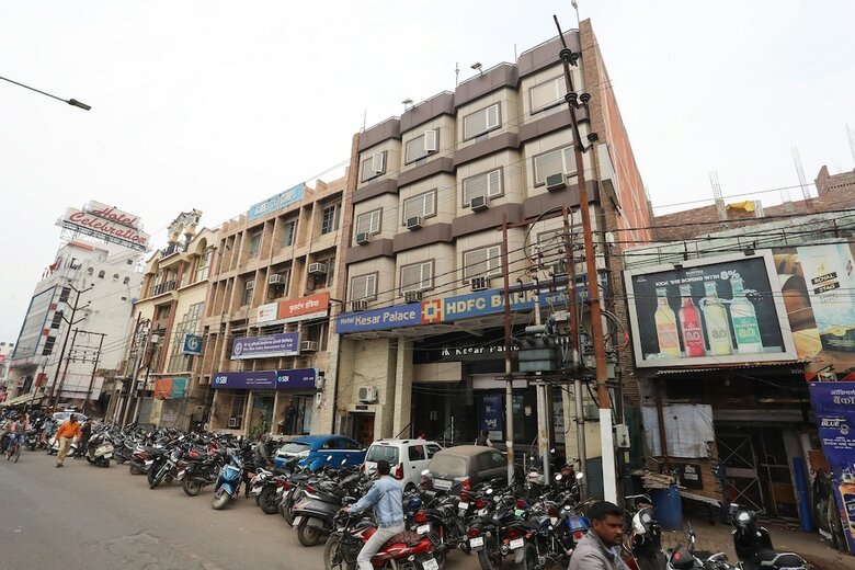 Oyo 30068 Hotel Kesar Palace