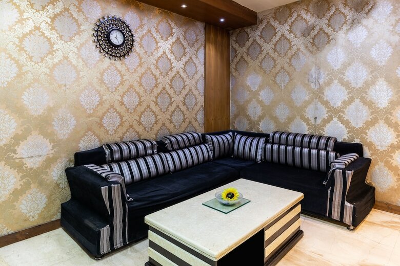 Hotel Oyo 41898 Balaji Palace