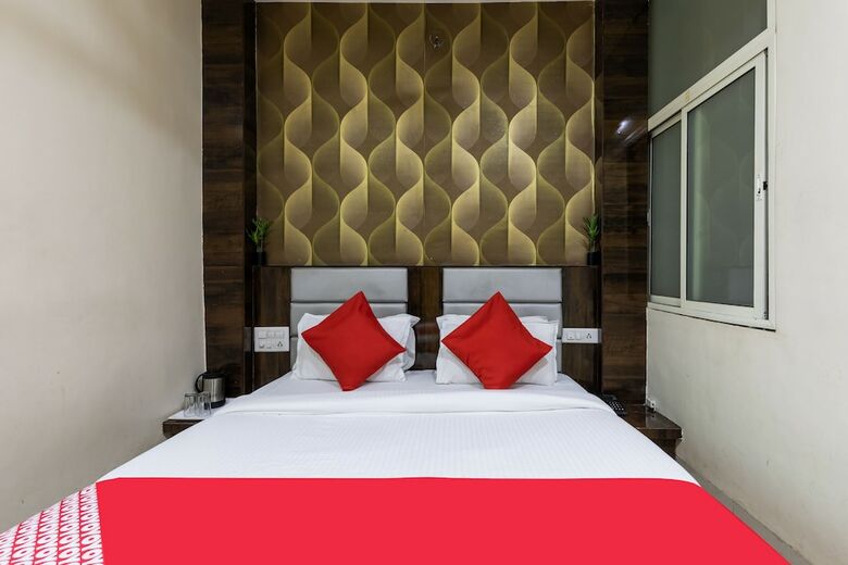 Hotel Oyo 41898 Balaji Palace