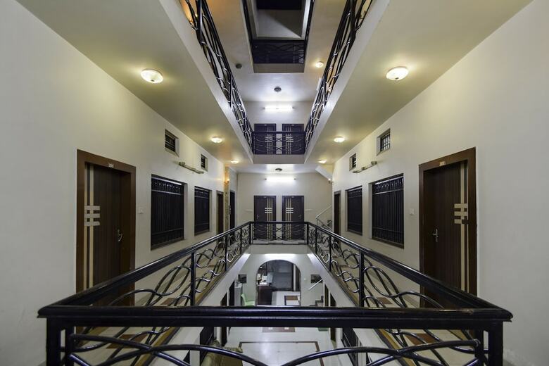Hotel Oyo 29057 Shree Ram Regency