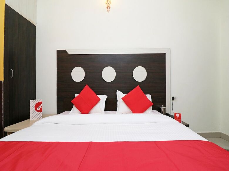 Oyo 24172 Hotel Jp Heights
