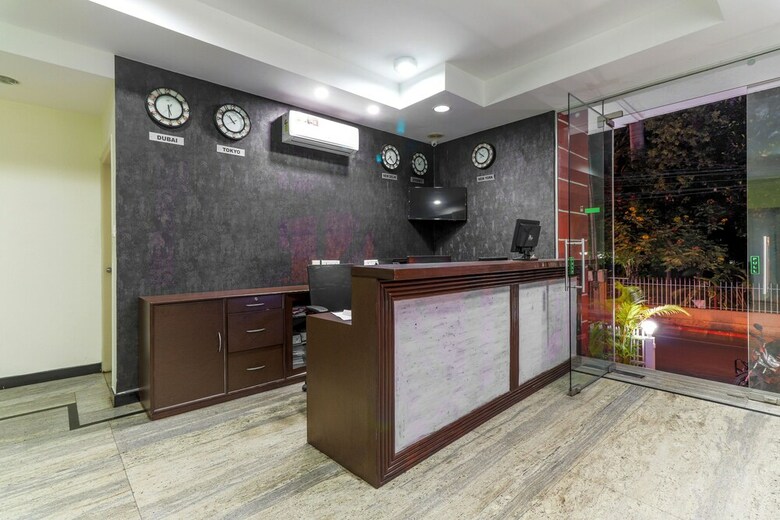 Hotel Capital O 46356 White Mg