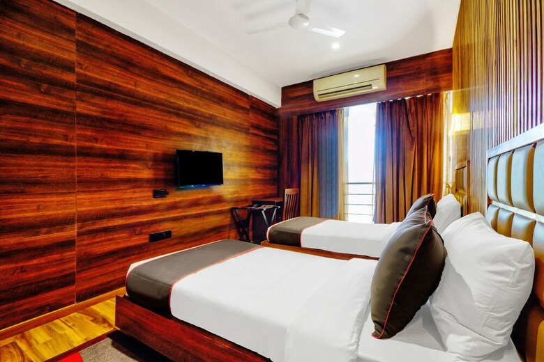 Hotel Collection O 45131 Rajgreen Celebration