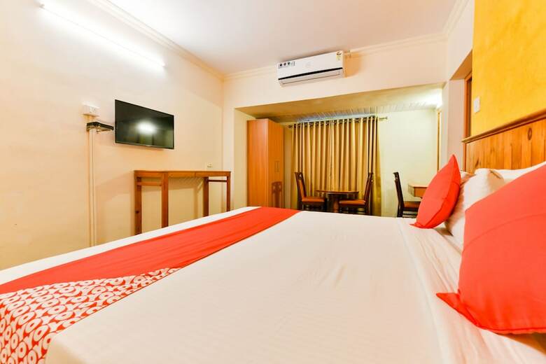 Oyo Flagship 33466 Hotel Viceroy