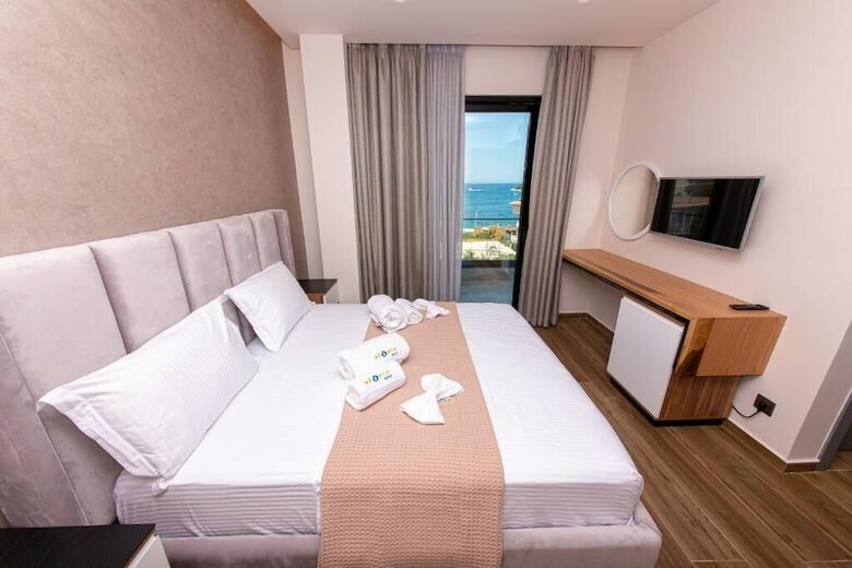 Hotel Utopia