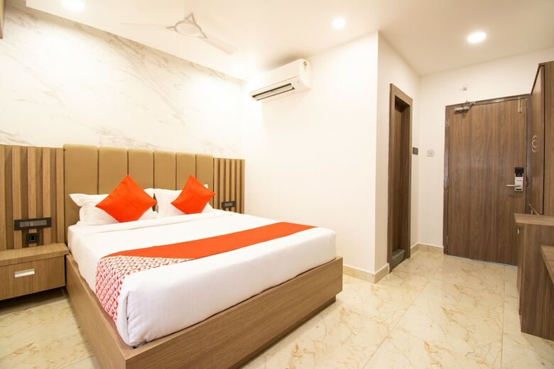 Oyo 23031 V Hotel