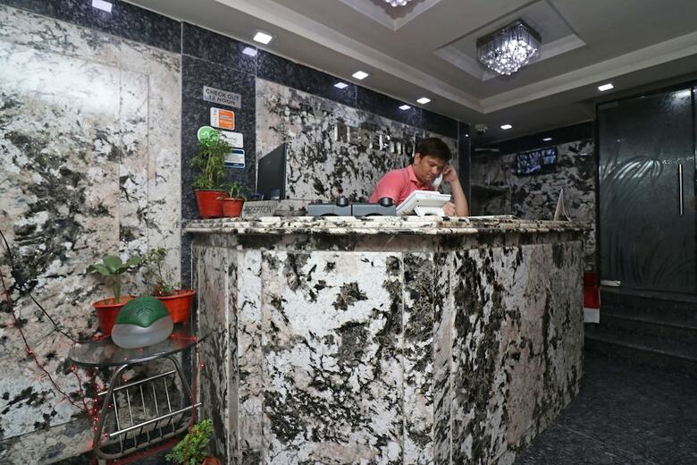 Oyo 16209 Hotel Ambar Palace