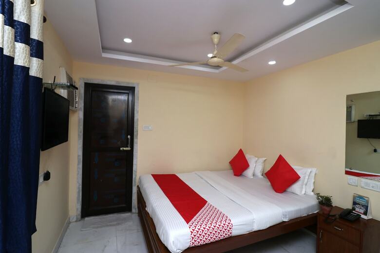 Oyo 16209 Hotel Ambar Palace