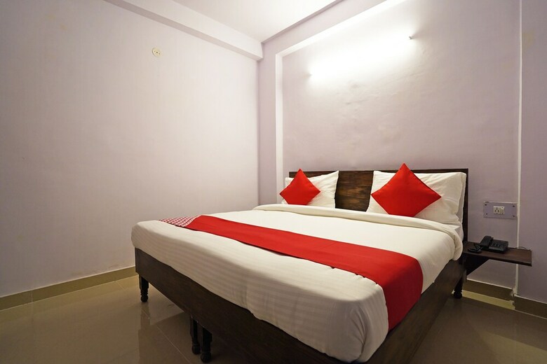 Hotel Spot On 30890 Sector 45 Noida