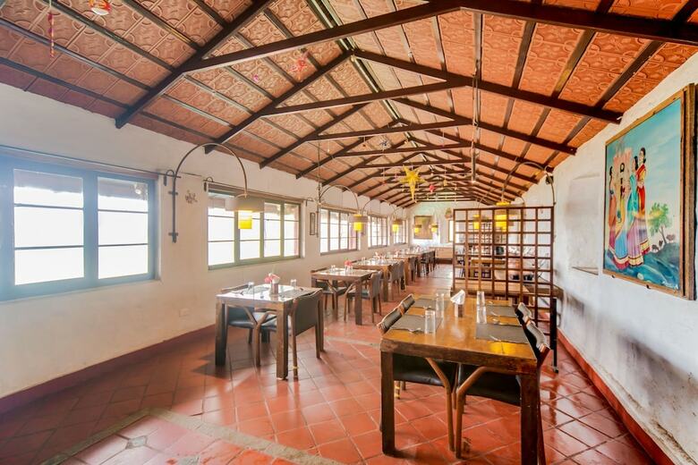 Hotel Palette - Escape Kottai Resort
