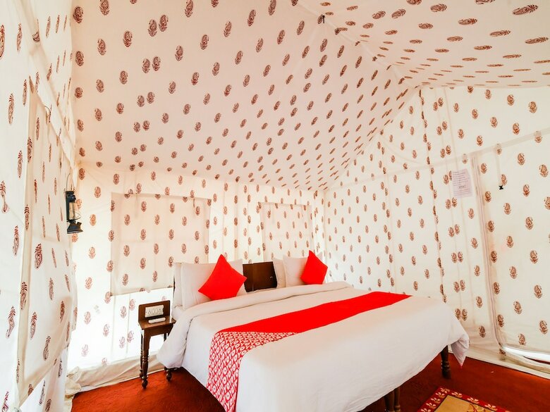 Hotel Oyo 42224 Royal Tent Pushkar