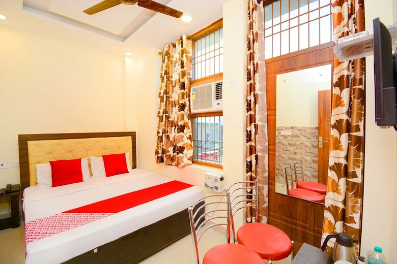 Hotel Oyo 38733 The Sai Palace