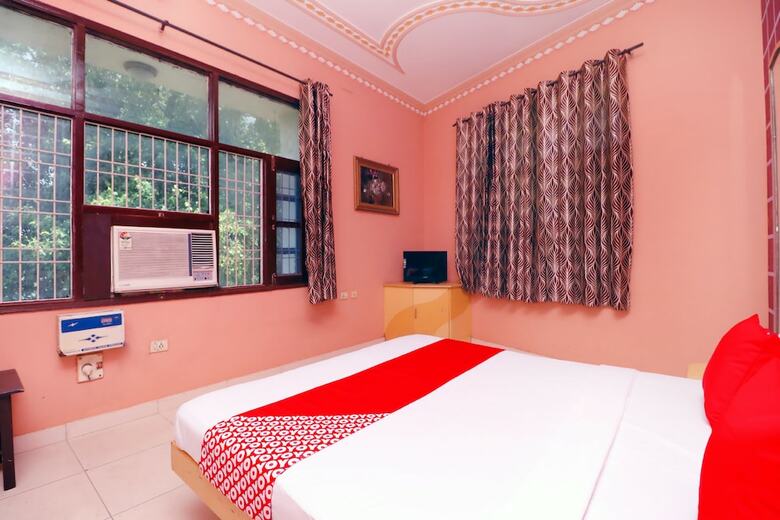 Oyo 42787 Hotel Shahi Mahal