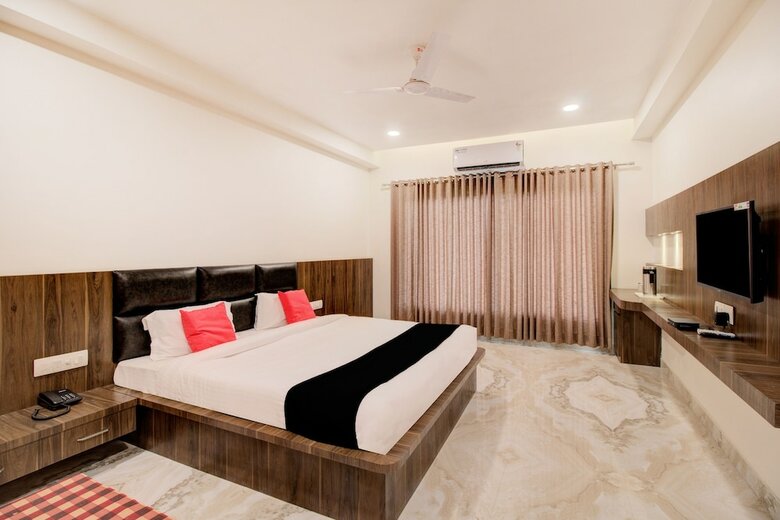 Capital O 44207 Hotel Krishnaraj