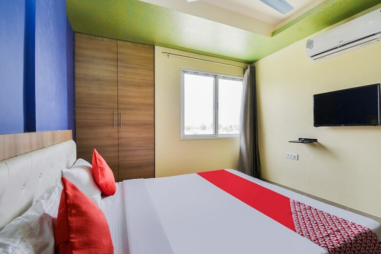Oyo 44793 Hotel Pink Pride