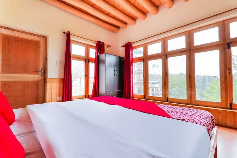 Hotel Oyo 44993 Choszin Guest House